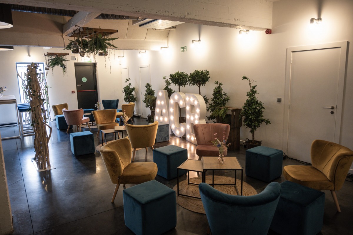 Lounge Verhuur