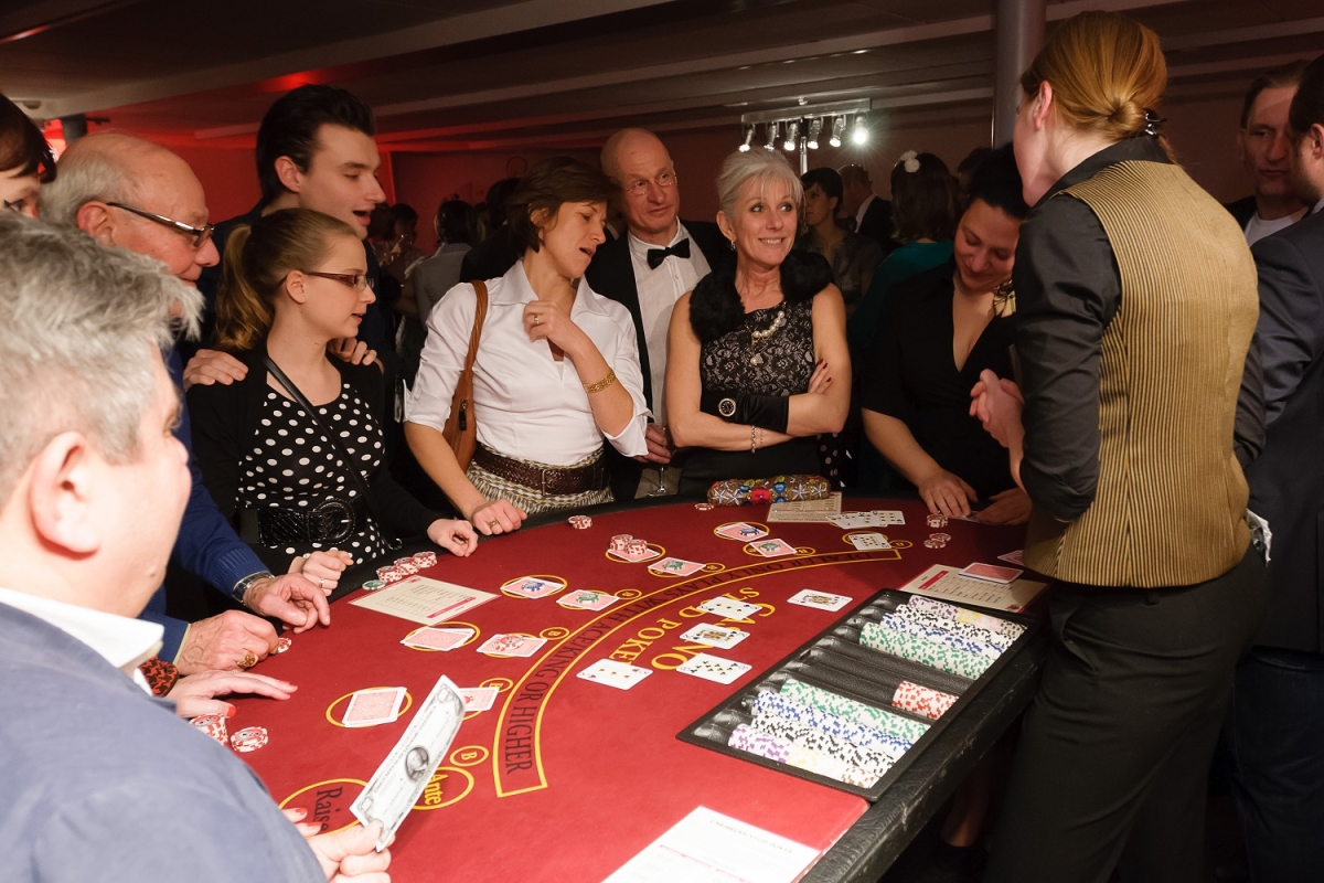Crazzle Casino Events