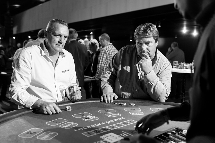 Crazzle Casino Events
