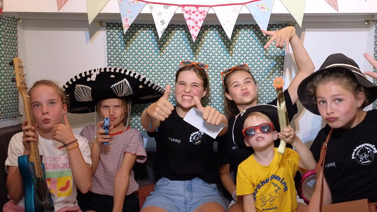 Roxy fotobooth en babbelbox