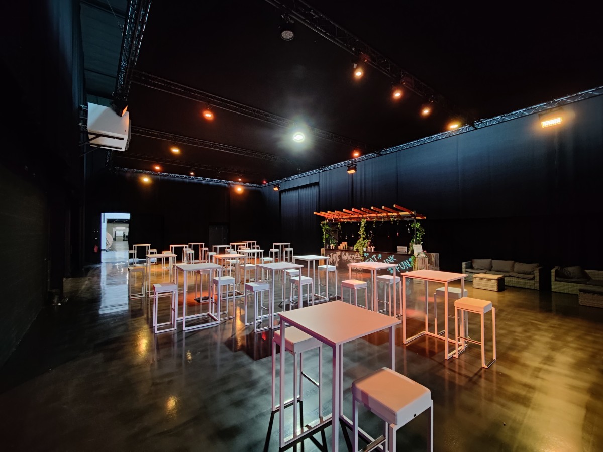 AED Studios - Studio 16 (Event Hall)