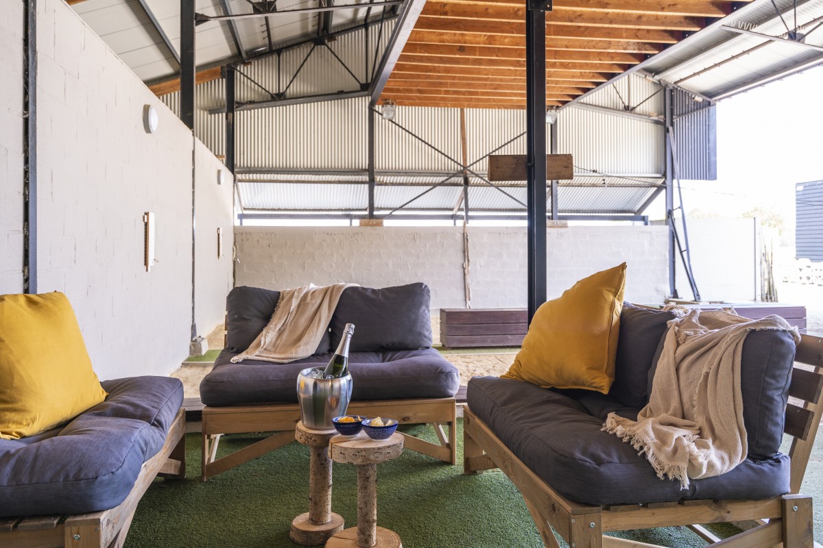 Lozer Lodge