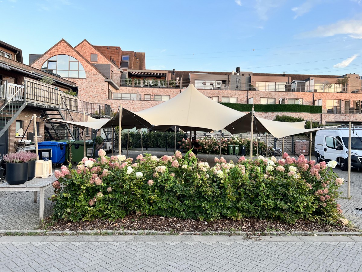 Stretchtenthuren