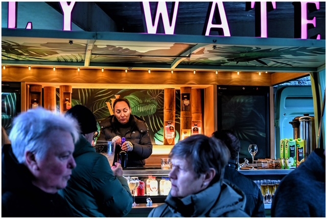 Holy-Water Drinkstruck