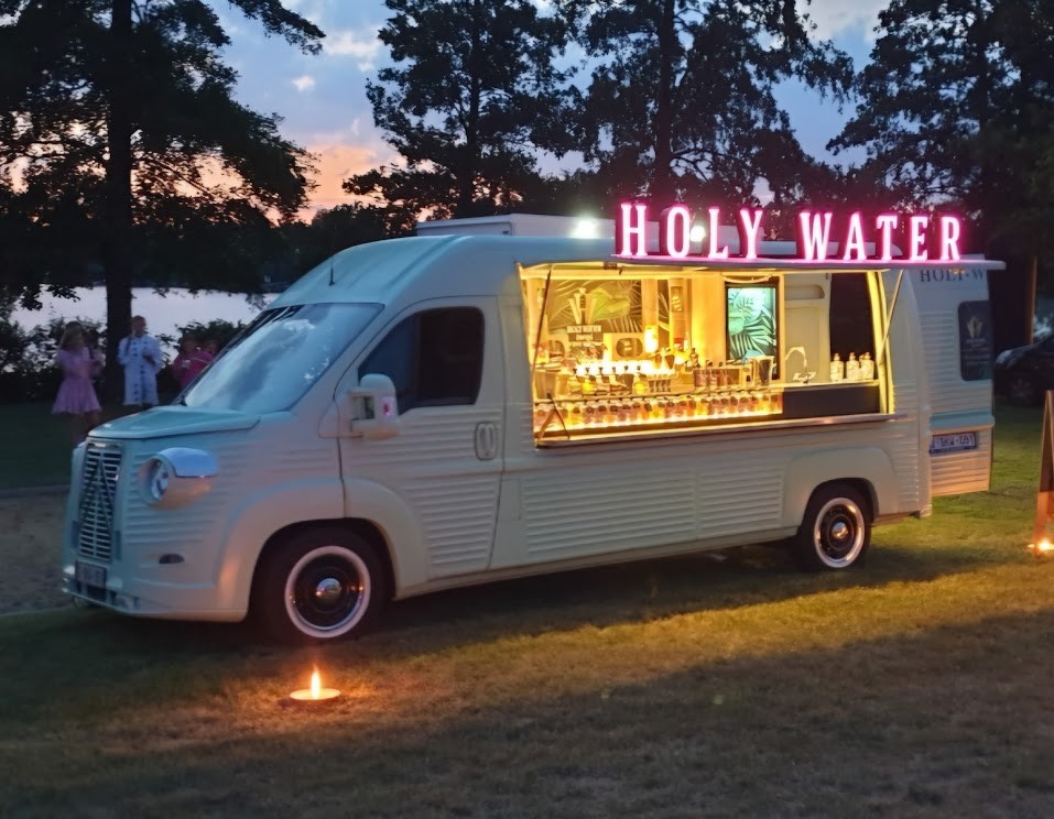 Holy-Water Drinkstruck