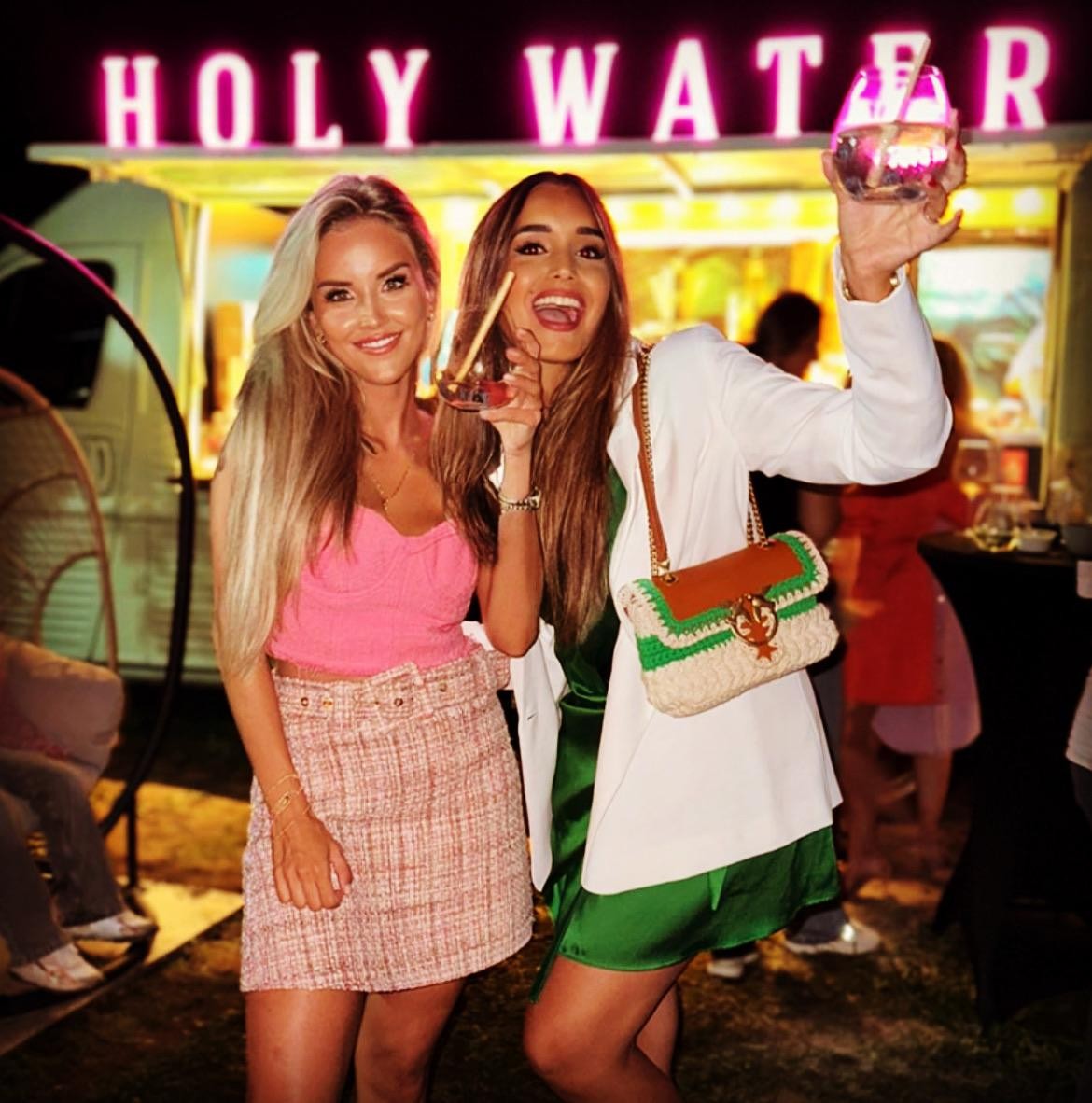Holy-Water Drinkstruck