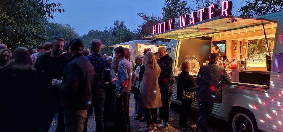 Holy-Water Drinkstruck