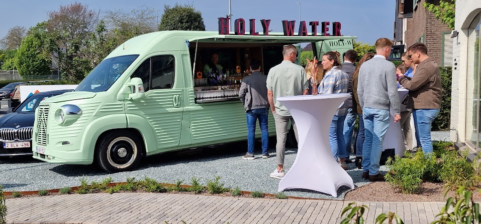 Holy-Water Drinkstruck
