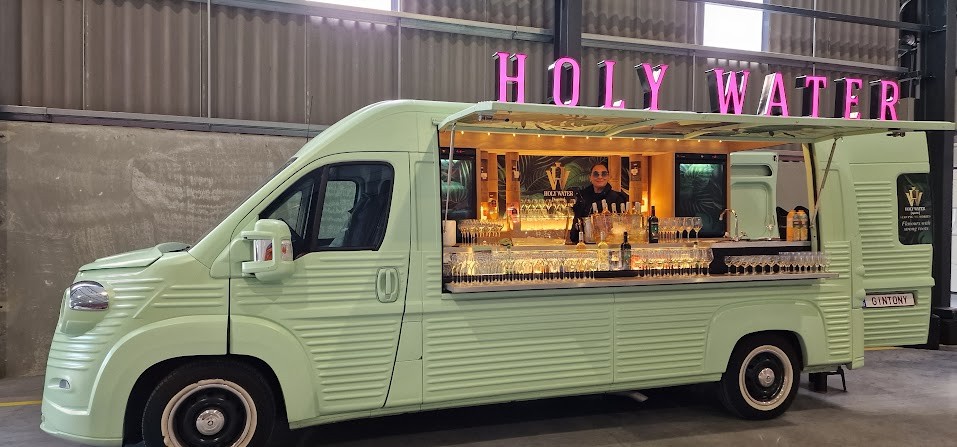 Holy-Water Drinkstruck