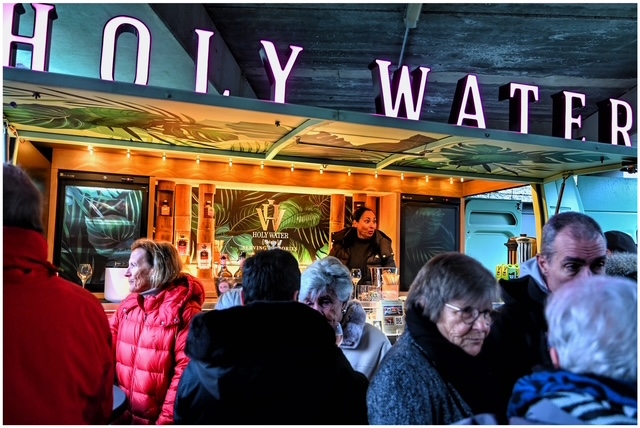 Holy-Water Drinkstruck