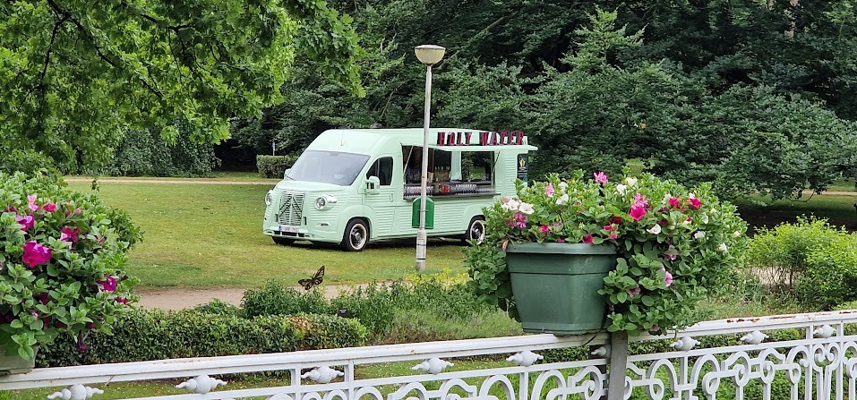 Holy-Water Drinkstruck