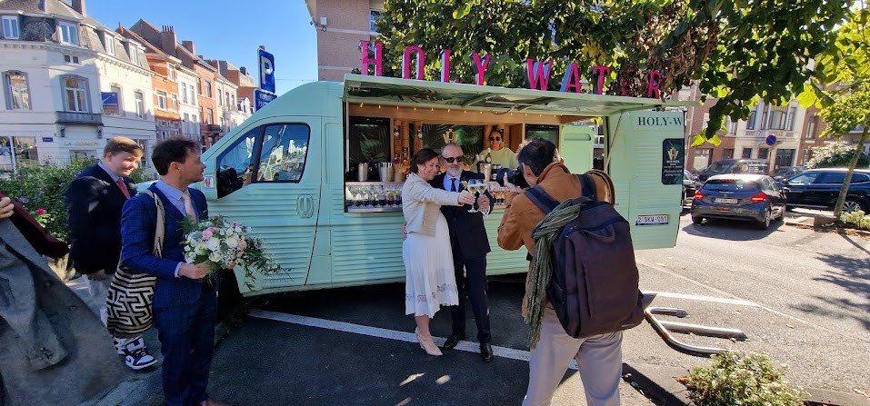 Holy-Water Drinkstruck
