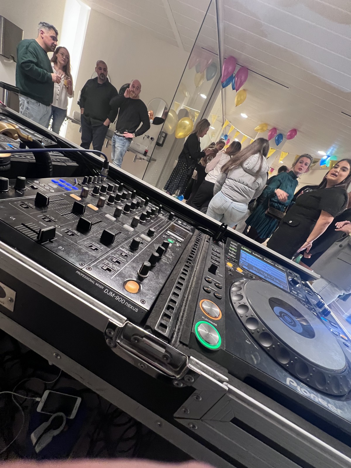 DJhurenGelderland - DJ's