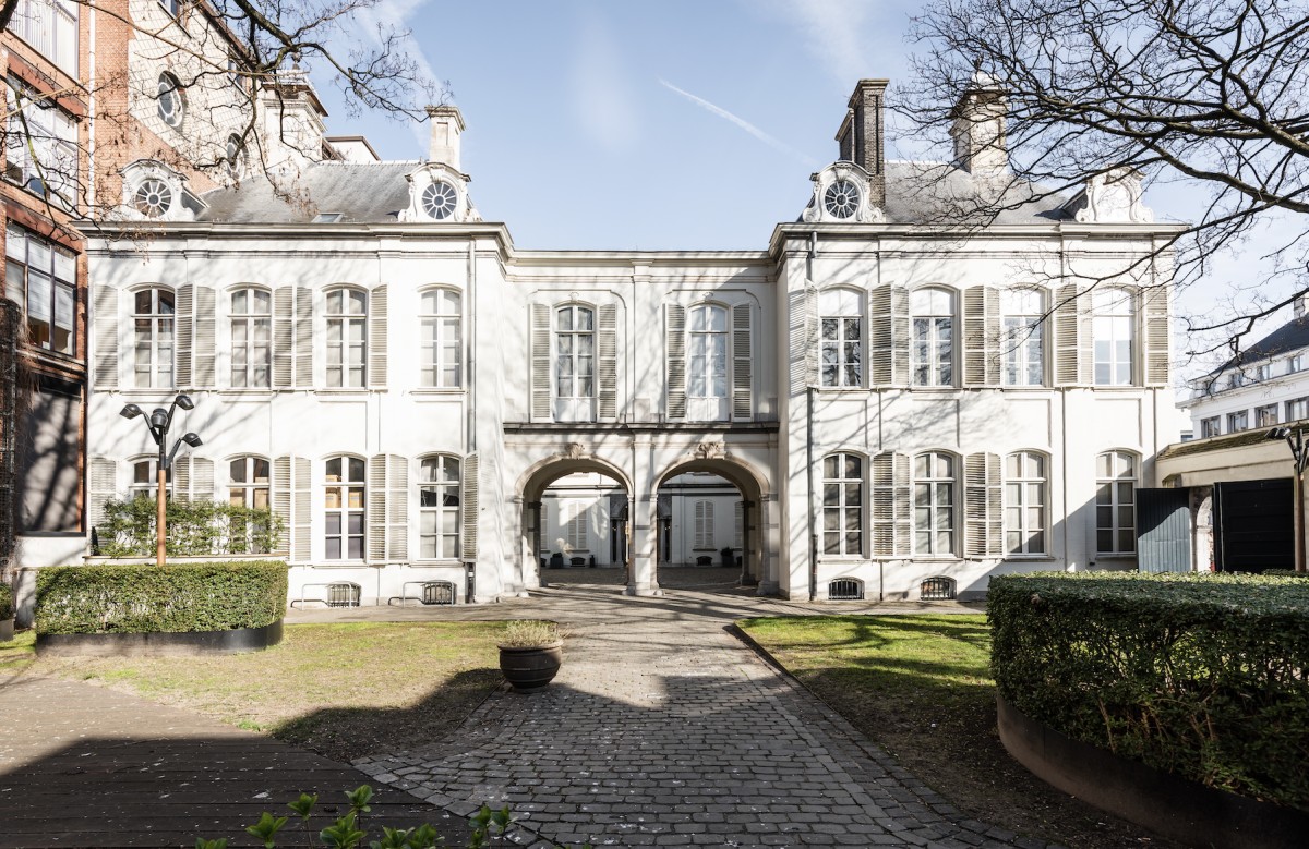 Paleis op de Meir
