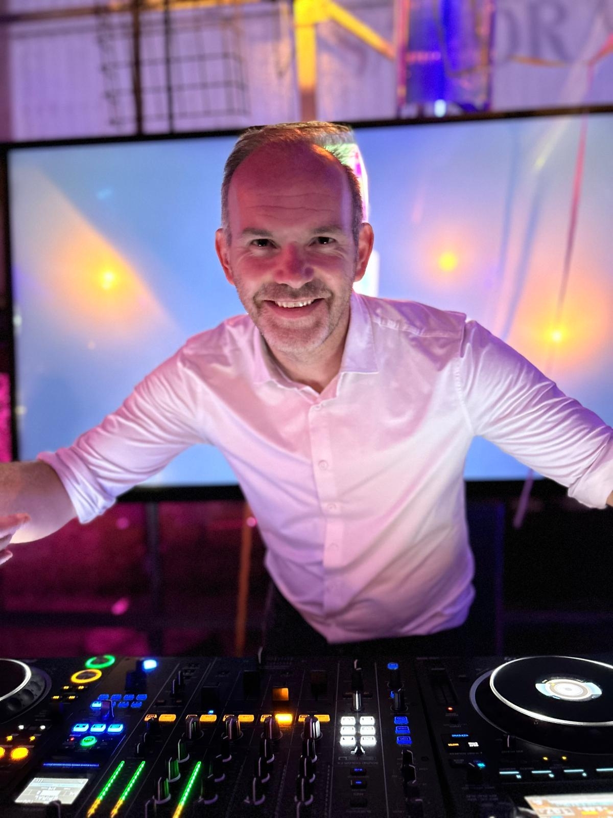 DJ Sammy